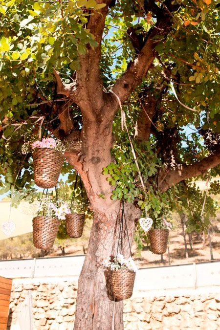 1.	Lighting trees and flowerpots